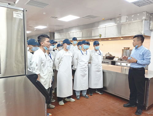 喜報(bào)！華南烹飪餐飲服務(wù)團(tuán)榮獲“青年文明號(hào)”稱號(hào)，彰顯餐飲服務(wù)新風(fēng)尚